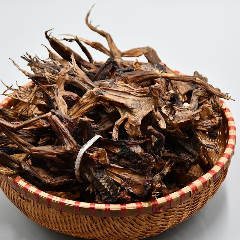 腊腊牛蛙腊青蛙湖南特产农家自制腊牛蛙干牛蛙肉腊味烟熏腊田鸡250克
