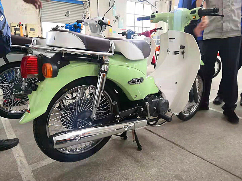 弯梁复古摩托车110两轮国四电喷嘉陵coco幼兽全国可上牌海岸白双离合