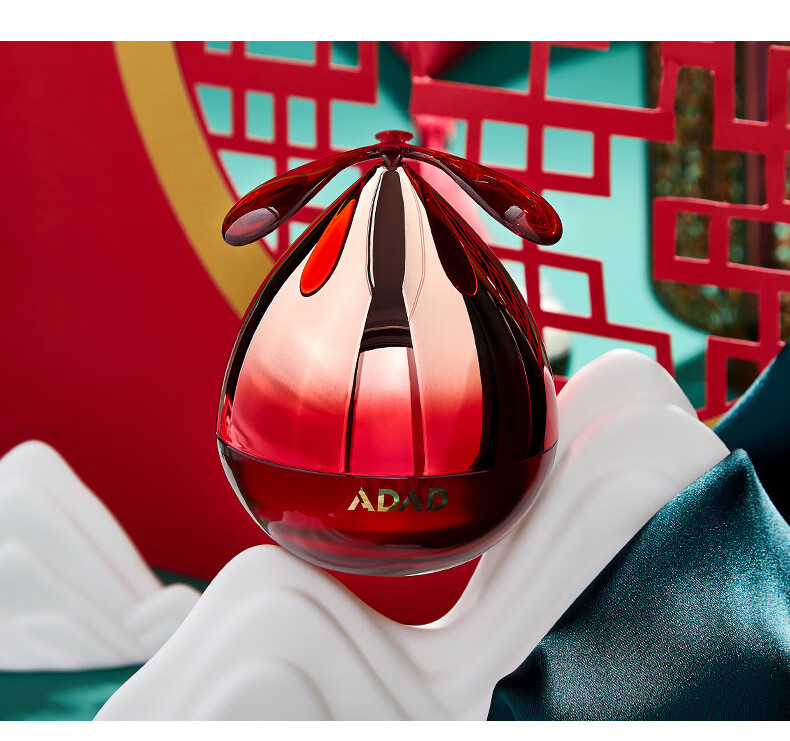 伊夏 龙雪膏kdk御龄兰花奢宠龙血膏御龄兰花奢宠龙血膏贵妇膏素颜霜