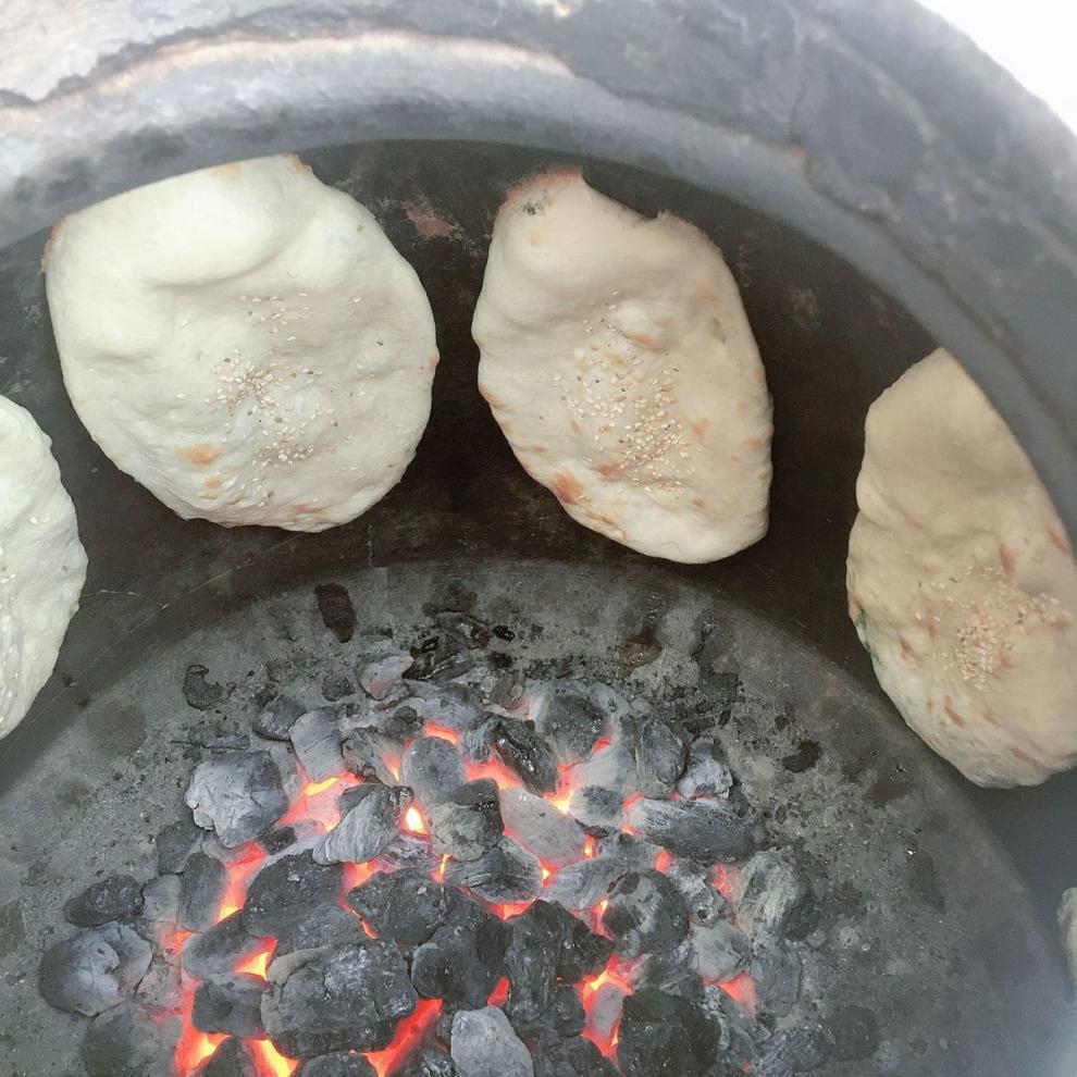 安徽凤阳特产烧饼10个碳烤葱油烧饼10个约一斤半左右 甜味山楂十张饼