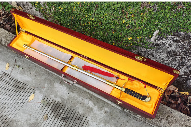 升旗指挥刀剑天下刃三军仪仗队刀92式阅兵剑收藏未开刃 乳白色 60