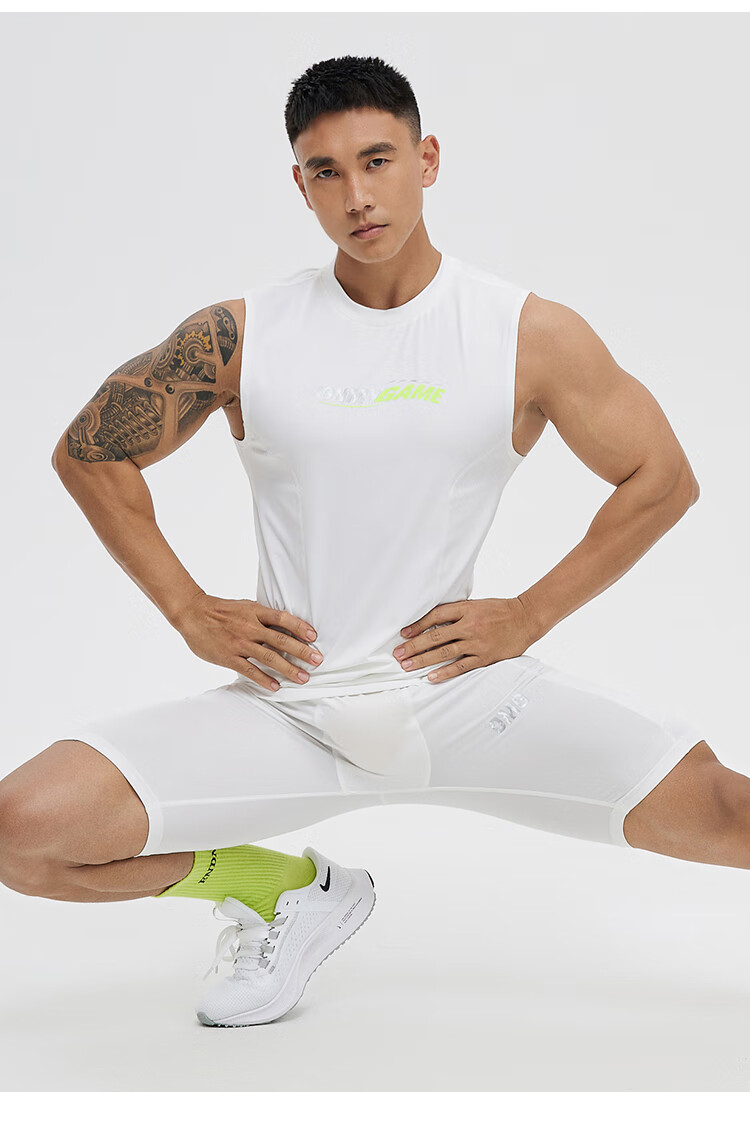 omg潮牌五分翘臀高弹力训练紧身裤深蹲跑步男士运动健身短裤压缩黑色