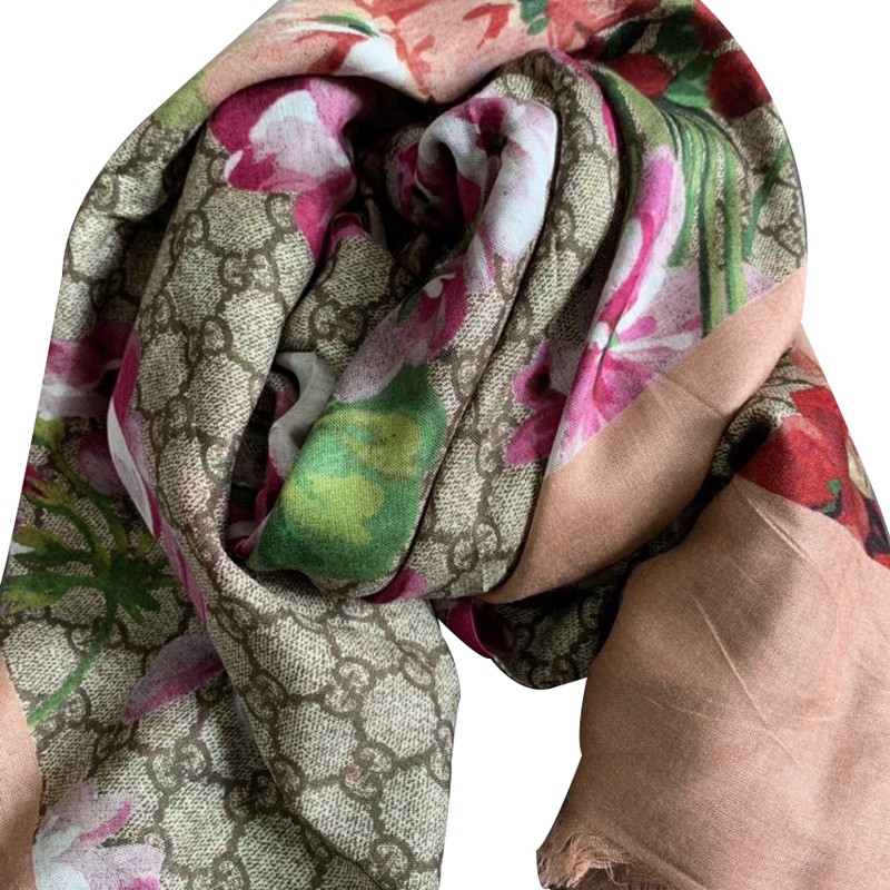 gucci古驰印花织物女款围巾丝巾披肩红色140140