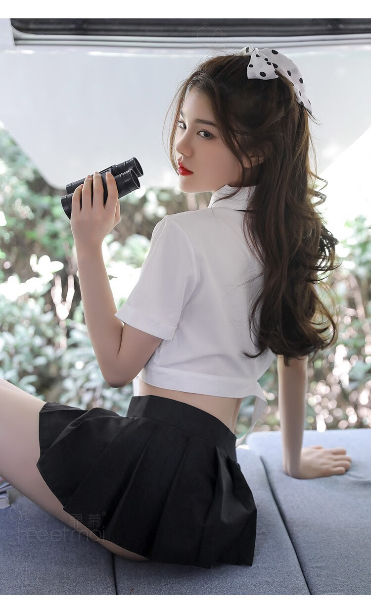 霏慕学院风短上衣露腰镂空链条超短裙含内裤情趣内衣套装t裤性感学姐