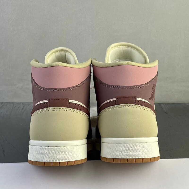 驰良aj女鞋中帮红豆奶茶黑曜石黑白熊猫影子aj乔1mid男鞋篮球鞋红豆