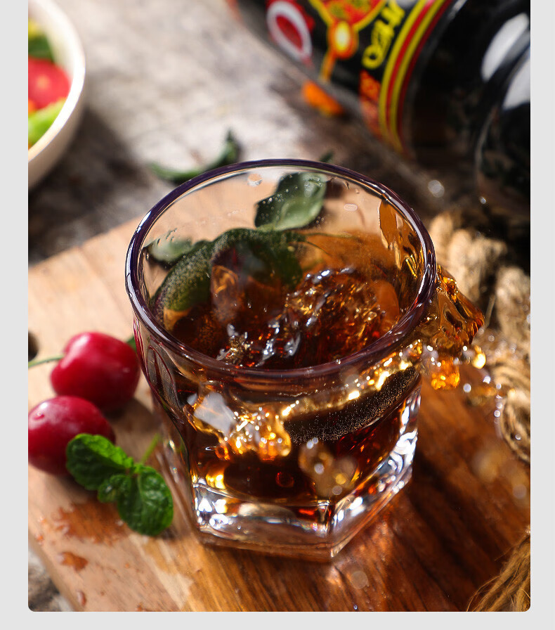 俄罗斯格瓦斯发酵汽泡水 进口俄罗斯格瓦斯汽水饮料纯谷物发酵气泡水