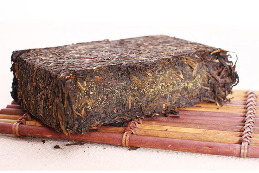 京选优品中茶手筑茯砖茶1kg中茶黑茶百年木仓手筑茯砖茶礼盒装湖南