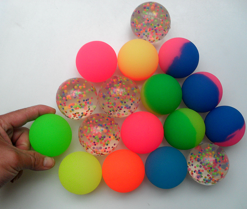 一号龙珠弹力球80后童年怀旧玩具实心弹力球大号橡皮弹跳球扭蛋橡胶