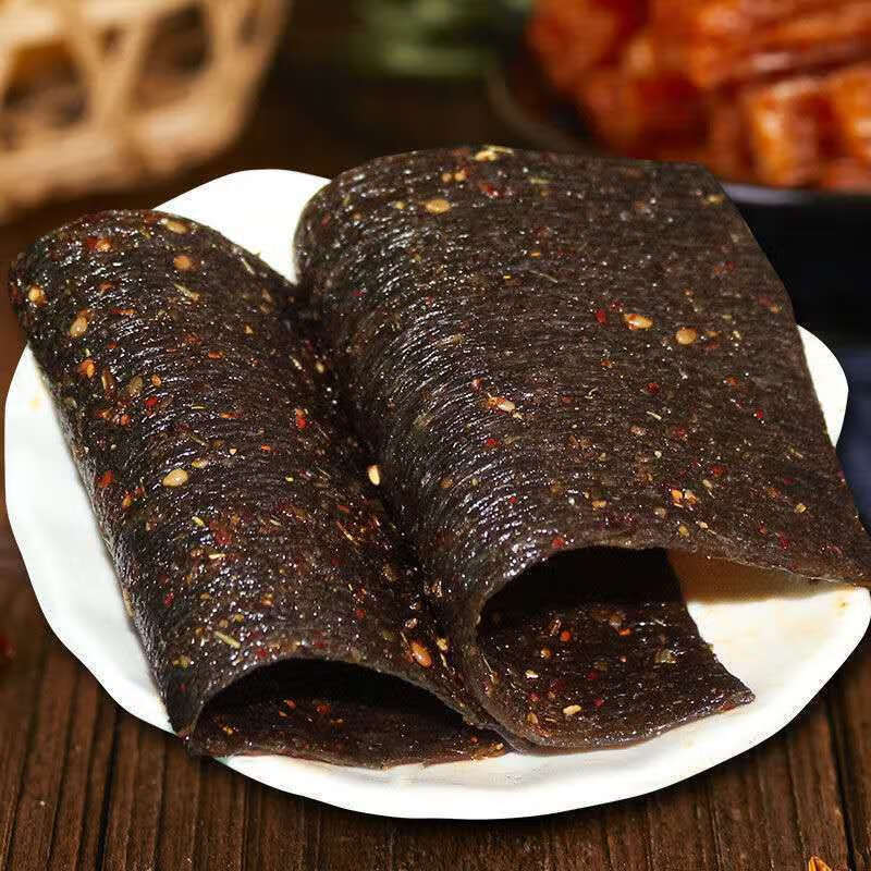 周小玲臭干子辣条新一代甜辣口味面制品小面筋20克麻辣片休闲零食周小