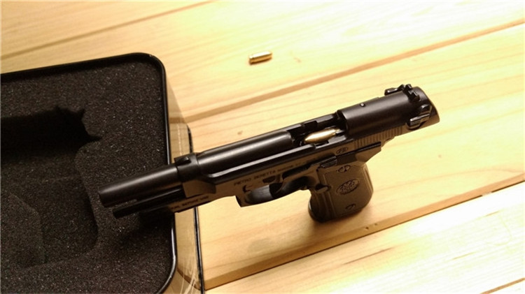 伯莱塔92f仿真模型1205伯莱塔m92f金属仿真模型可抛壳儿童玩具手抢不