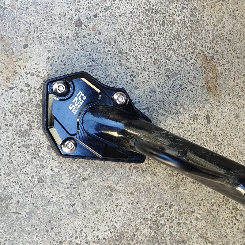 适用铃木usr改装保险杠usr125防摔杠手机架挡风踏板摩托车配件 密码边