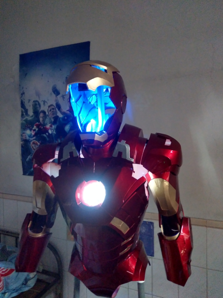 迷铭乐 漫威定制儿童小孩版1/1马克mk7钢铁侠战甲盔甲可穿戴全身真人