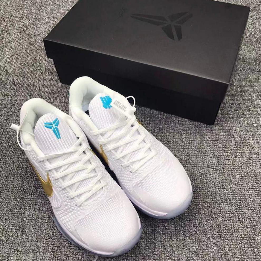 鞋黑白李小龙真碳灭世纯元男子低帮篮球鞋 科比5大师之路 真碳版本 39