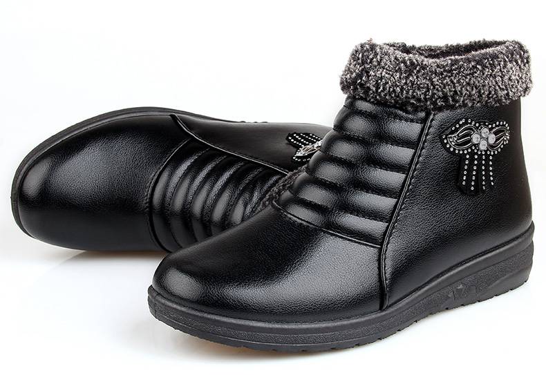 老奶奶软底软皮鞋奶奶鞋女冬老人加绒防滑保暖鞋防水中老皮鞋老太太