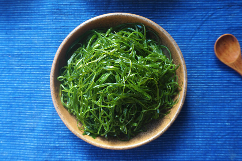 大连海带丝干货细厚海带根日晒新鲜淡干细海带芽