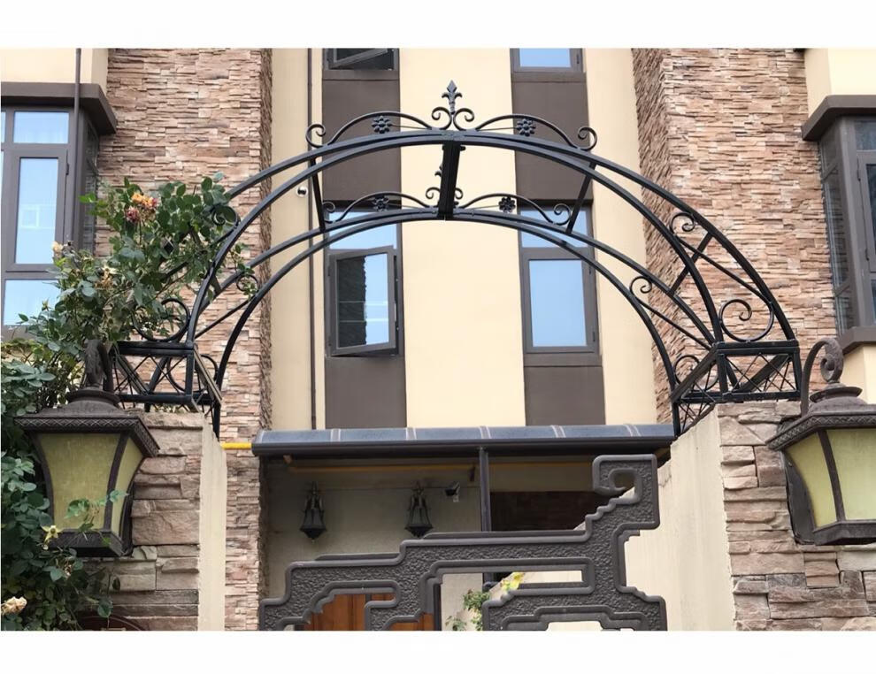 裳淇庭院门门头拱形花架定做铁艺园艺半拱门花园墩子拱形大小门定制