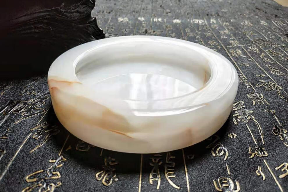 玉石烟灰缸创意家用天然石头大理石烟灰缸大号办公室摆件商务礼品订制