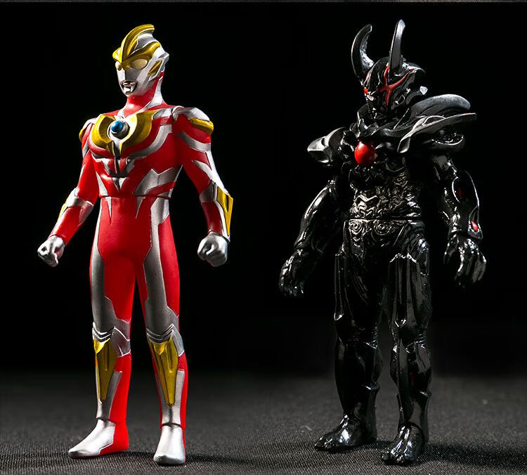 奥特曼银河火花超对决闪光玩偶系列赛罗戴拿奥特之父玩具弭黎 香槟色