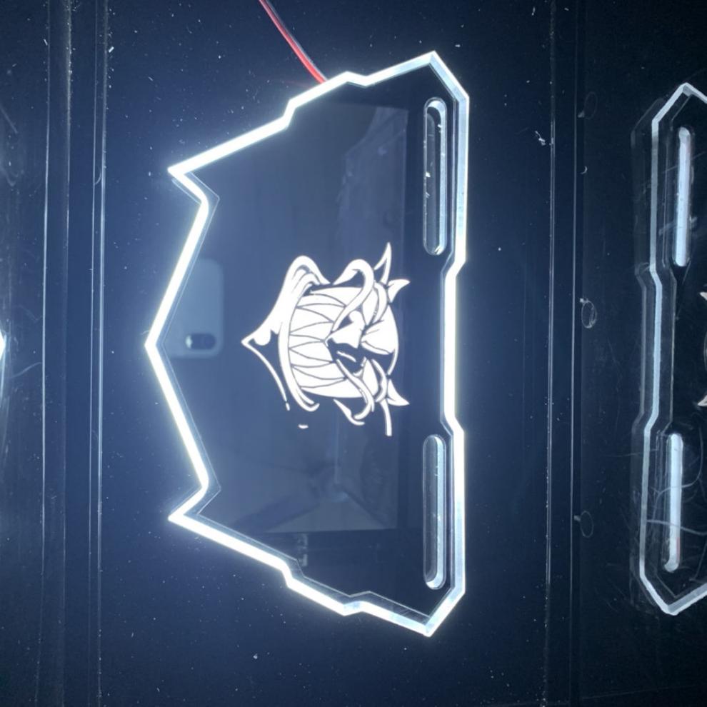 发光尾牌电动车电摩托车爆闪电镀镜面异形发光尾牌 黄色 299【图片