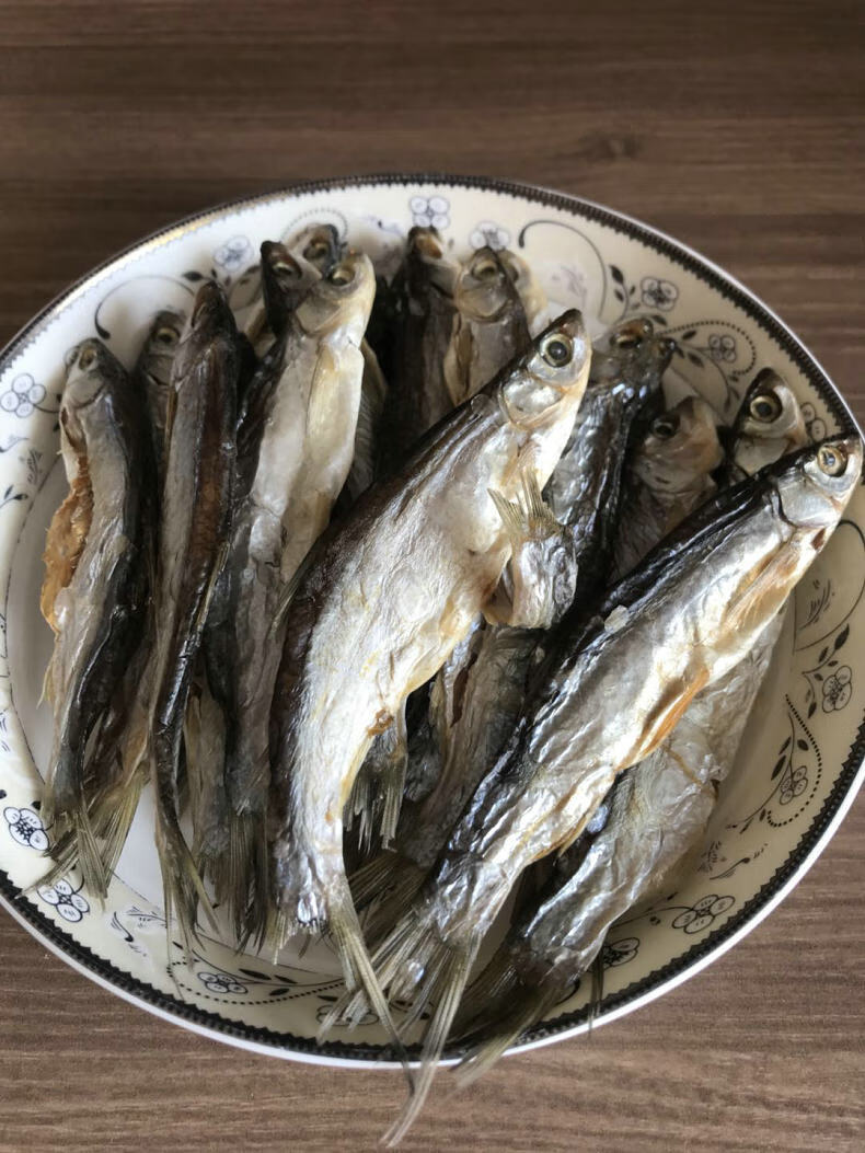 湖北特产腊鱼干餐条子小刁子鱼农家自制干咸鱼200g500g