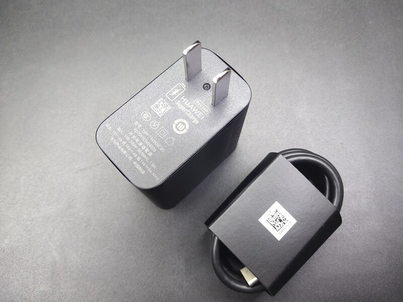 华为mate40rs保时捷充电器数据线66w原装快充黑色充电头66w原装保时捷