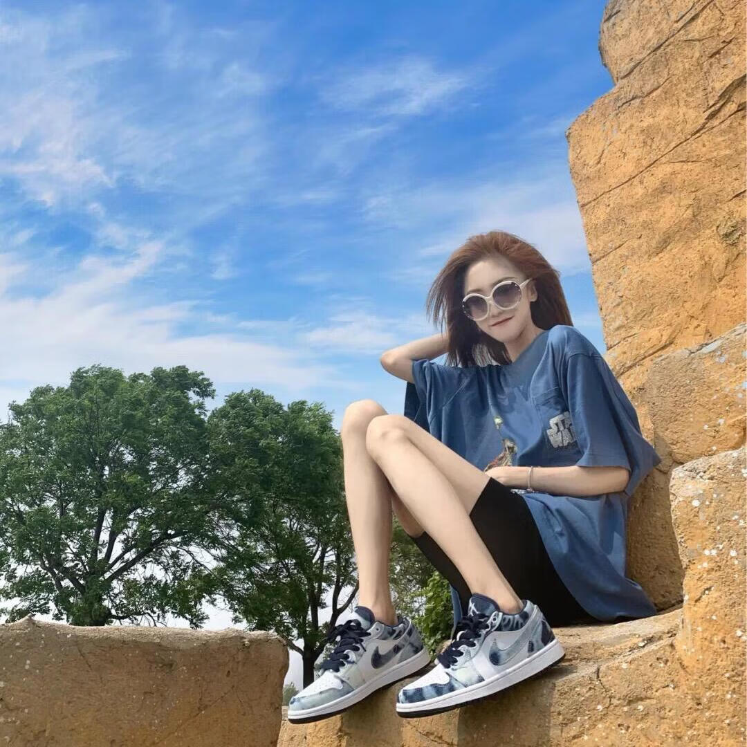 耐尅联名aj女鞋北卡蓝低帮篮球鞋灰白迷彩小巴黎倒钩影子灰休闲运动