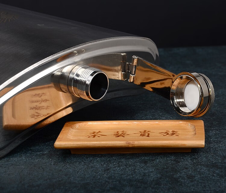 明暖不锈钢扁酒壶半斤1斤2斤5斤10斤装随身户外便携酒瓶家用水壶2两装