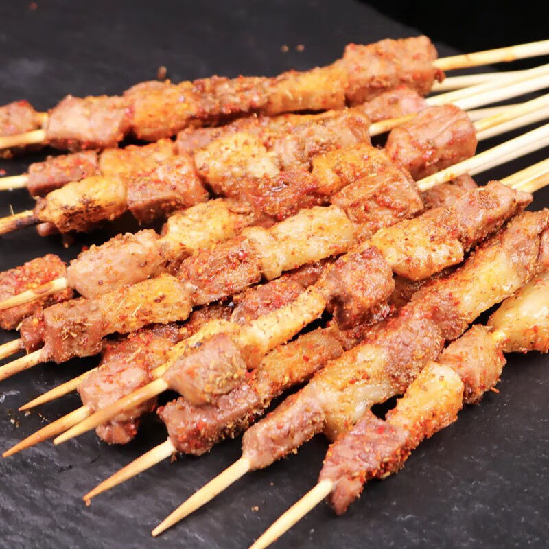 羊肉串烧烤秘腌制手工现串多肉羊肉串羔羊肉串批发烧烤羊肉串食材