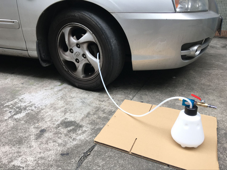 刹车油更换工具汽车制动液补充加注器汽保汽修手动排空气动抽油机14升