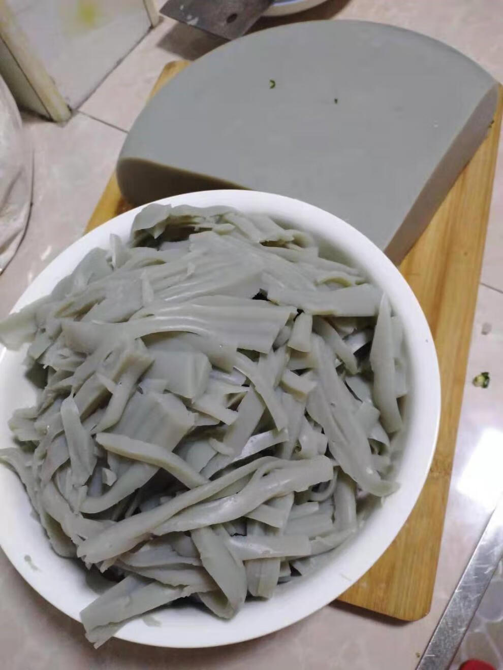 金豌豆粉淀粉无需过滤昭通特产凉粉原料小豌豆粉兵豆粉灰凉粉 2斤