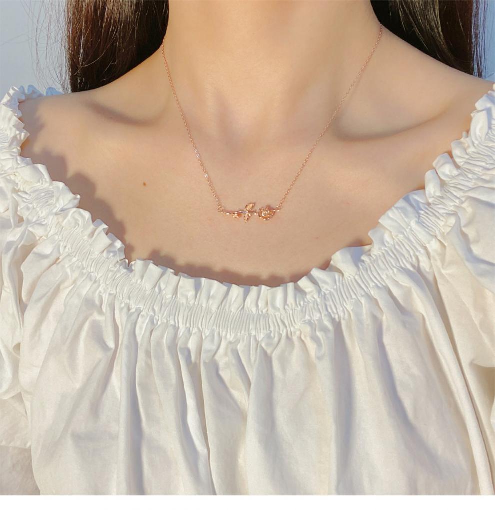 ck女锁骨链玫瑰花项链轻奢小众设计感生日礼物旗舰官方店白金