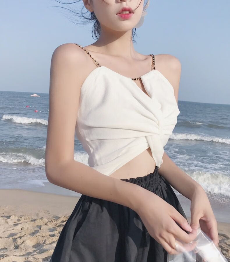 紧身背心女短款露脐紧身上衣夏季心机设计感抹胸小吊带背心女白色均码