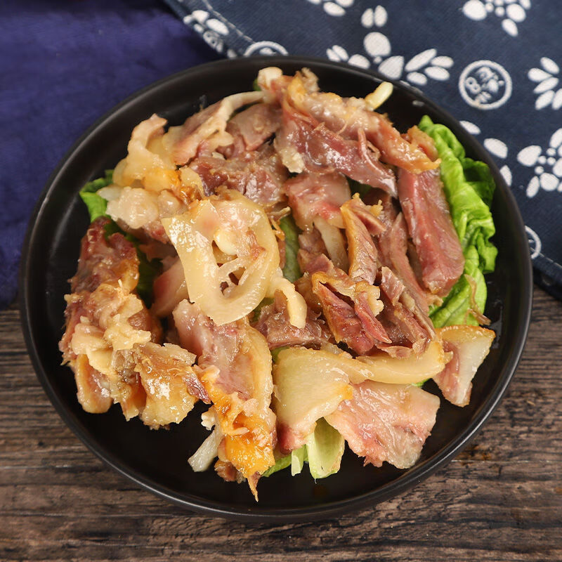 步凤胖仔咸猪头步凤咸猪头整只农家风干咸猪脸耳朵舌头腊肉咸猪头肉