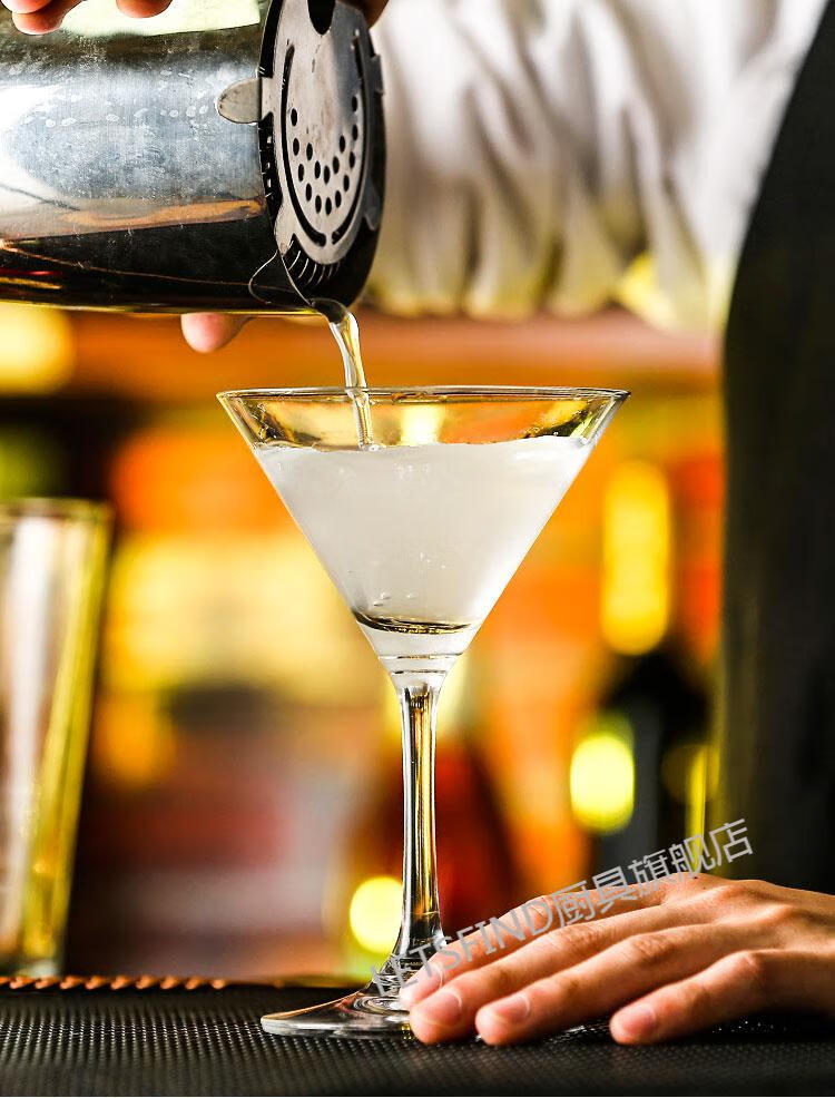 马天尼鸡尾酒三角杯玻璃酒杯水晶高脚杯香槟酒吧杯杯子古典马提尼120