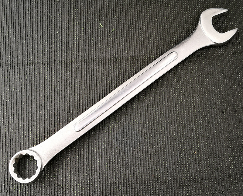 凸颈大号两用扳手开口扳手梅花扳手梅开扳手汽修工具扭力扳3075m中性