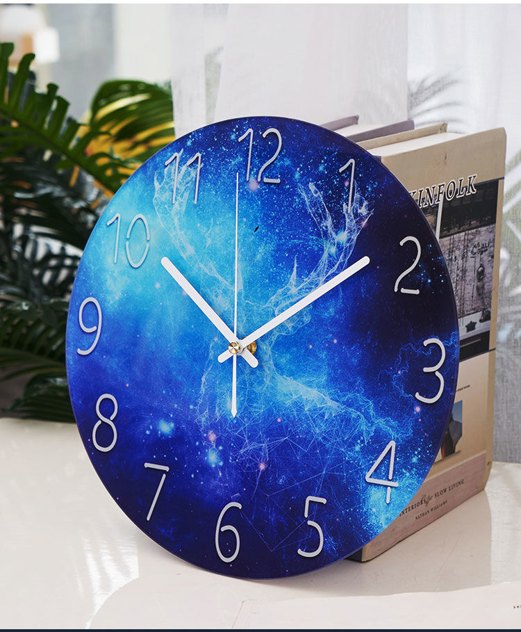 网红钟表客厅挂钟时钟家用静音卧室石英钟大气创意欧式挂表免打孔梦幻