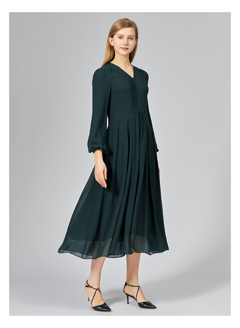 voa桑蚕丝乔其纱v领褶皱双层面料设计收腰显瘦中长款真丝连衣裙ae1316