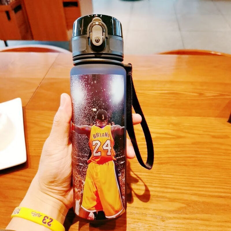 运动水杯杯子男学生大容量随手杯便携官网保温杯500ml黑色科比照片2