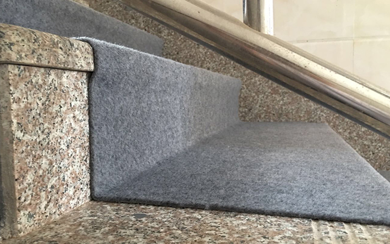 楼梯防滑垫整卷自粘楼梯满铺铁楼梯水泥楼梯垫防滑踏步垫定制可随意