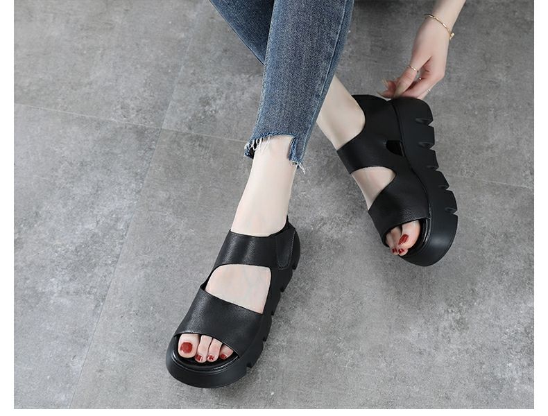 2022休闲厚底松糕凉鞋女夏复古鱼嘴罗马软底景本色女鞋黑色35