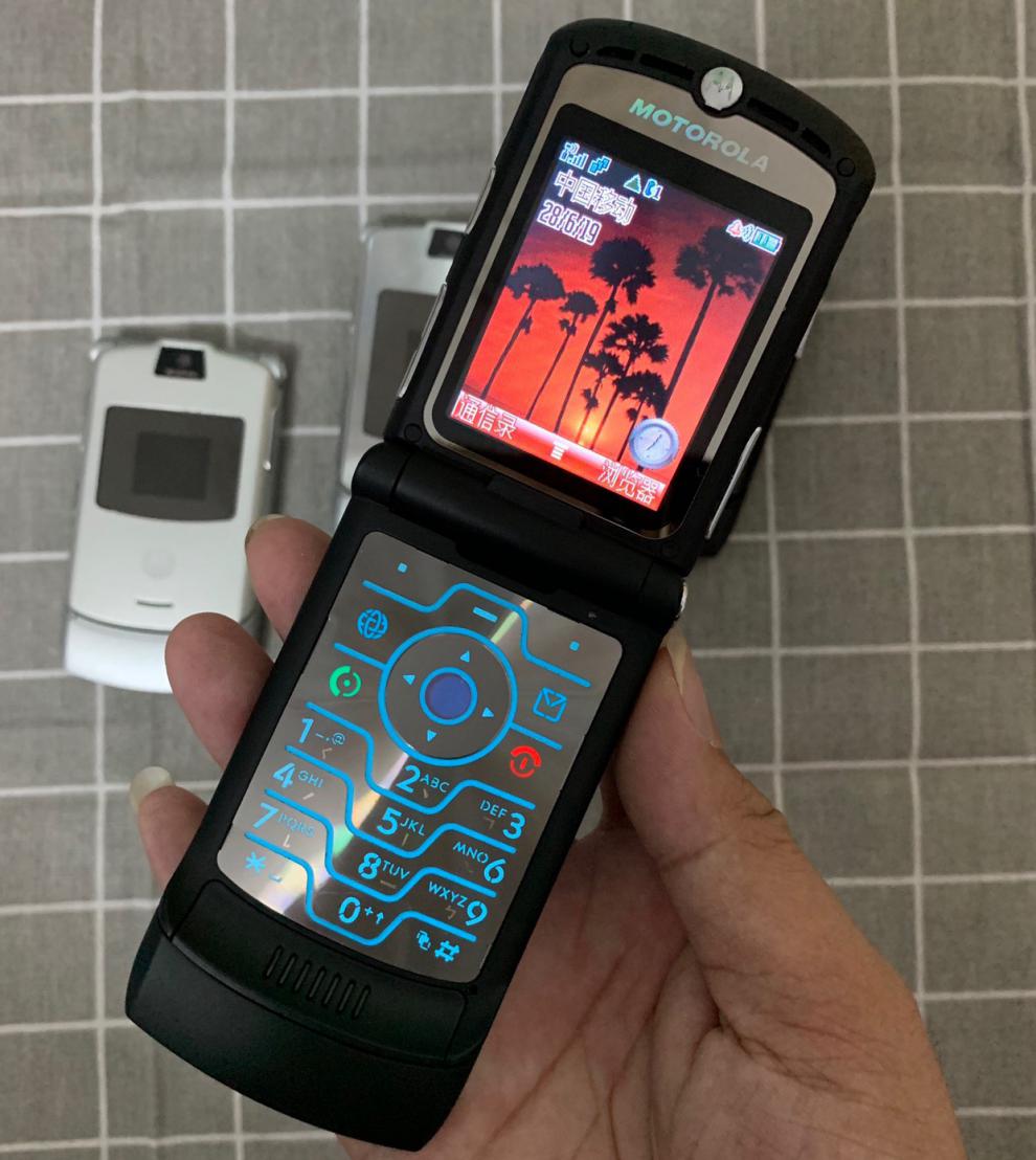 motorola/摩托罗拉v3经典移动电信翻盖按键老人学生 黑色v3c电信版