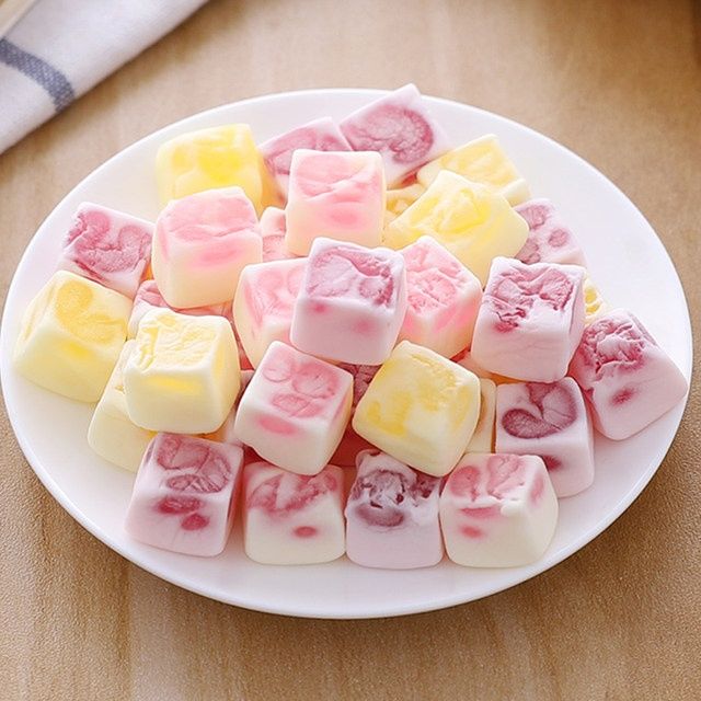 哞妮夹心糖3包10包20包网红草莓白桃味葡萄味夹心软糖水果果汁棉花糖