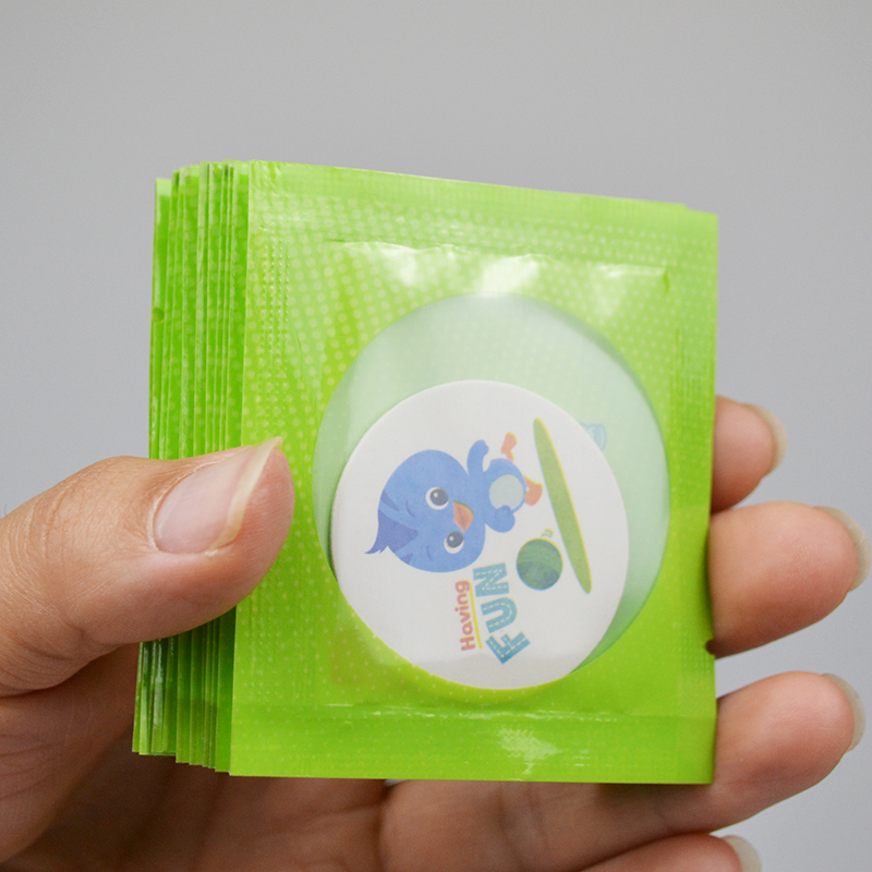 彩虹乖乖驱蚊贴彩虹天然植物精油驱蚊贴乖乖挥散芯天然桉树油儿童婴儿