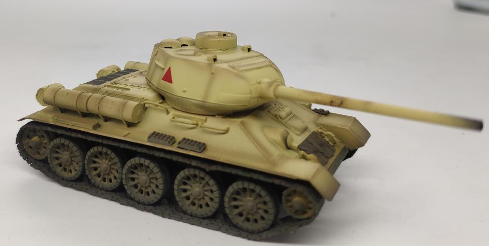 t34坦克模型成品 1:72苏联t34-85二战t34坦克仿真成品静态摆件小号手
