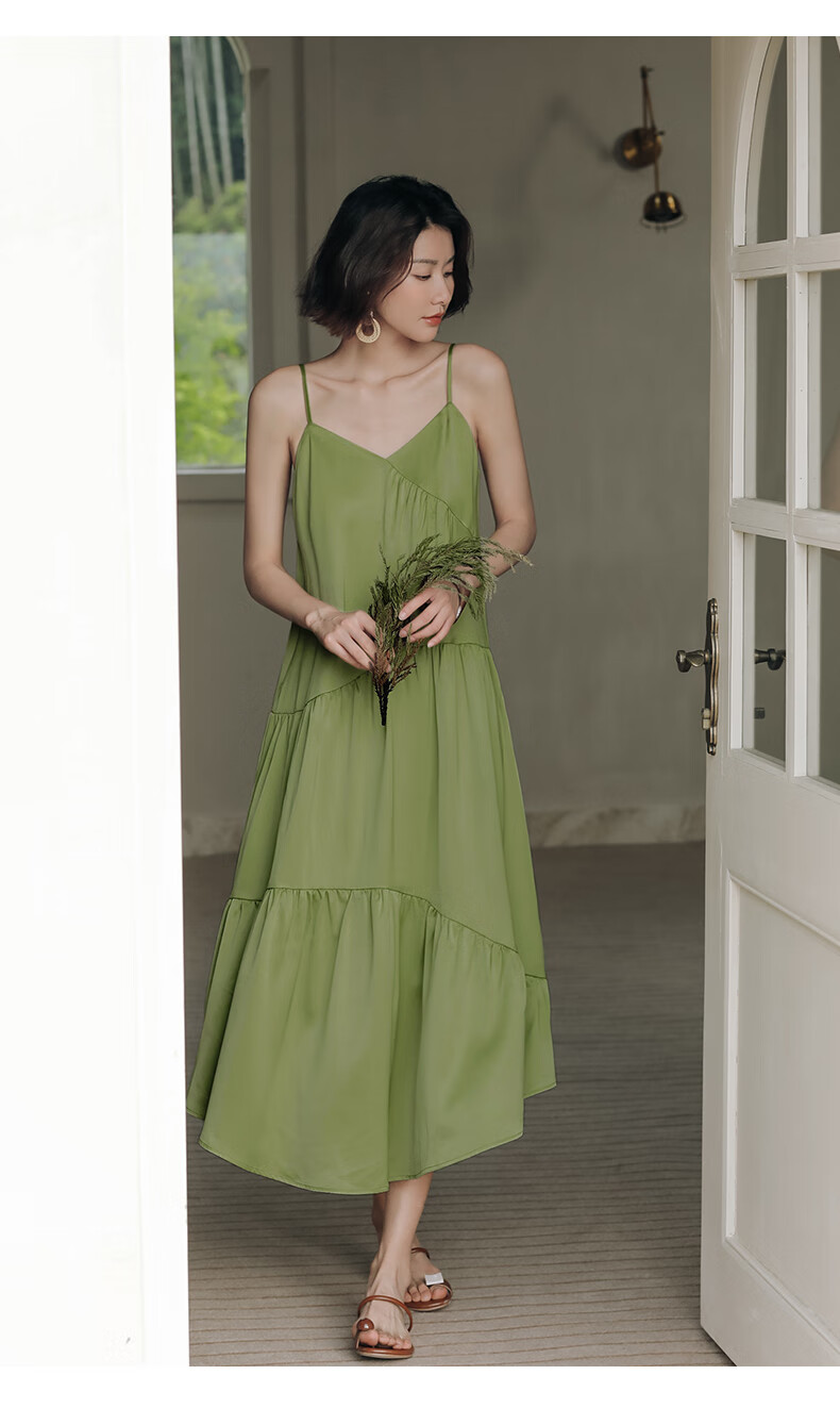 弥古牛油果连衣裙感法式绿色吊带裙宽松女夏季长裙设计感小众 青樱