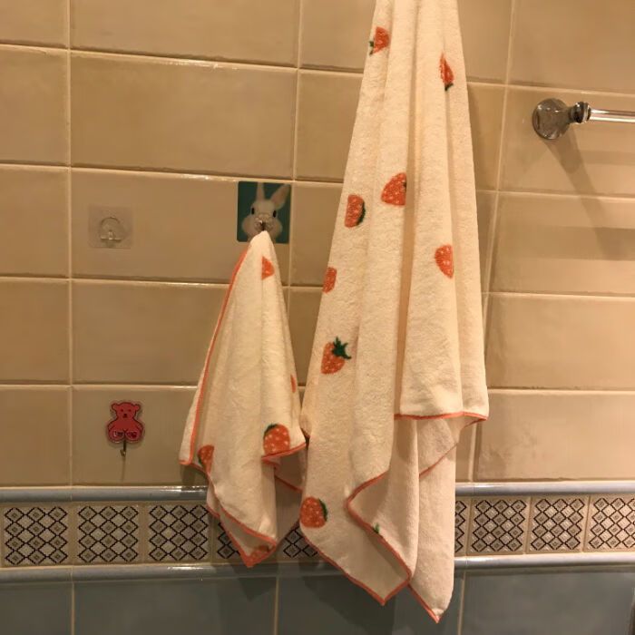 花仟陌ins可爱草莓浴巾女家用浴室洗澡毛巾柔软速干吸水擦脸巾浴袍可