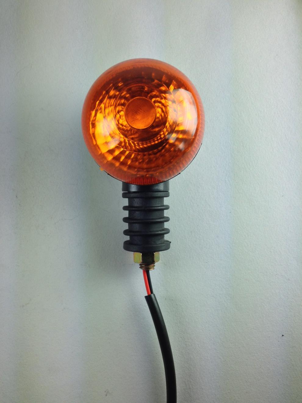 【新款推荐】电动三轮车led后尾灯总成通用转向灯刹车灯行车灯倒车灯1