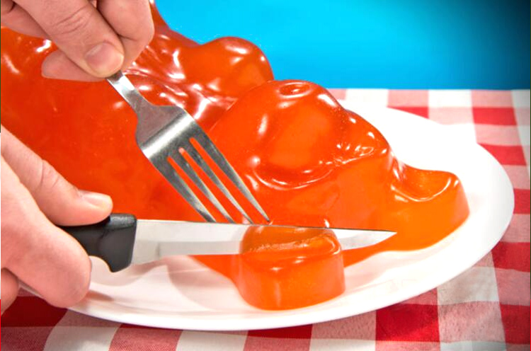 圣诞节小熊礼物糖果蚯蚓网红软糖超大熊礼盒巨型橡皮糖儿童零食800克