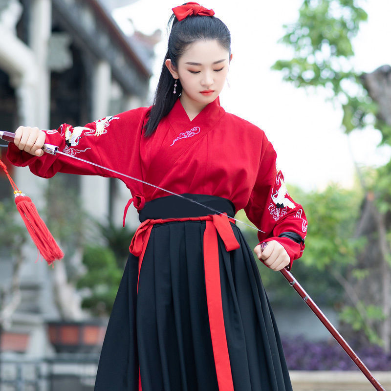 高品质新款汉服女中国风仙气飘逸古风武侠装改良齐腰裙班服情侣古装