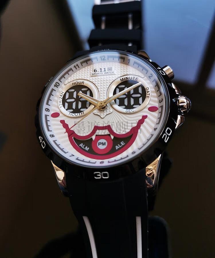 切金小丑俄罗斯小丑手表男联名切金时尚潮流学生电子led大表盘非机械